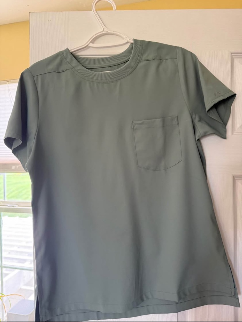 WonderWink Short Sleeve Pocket Tee and jogger scrubs - Sage Green